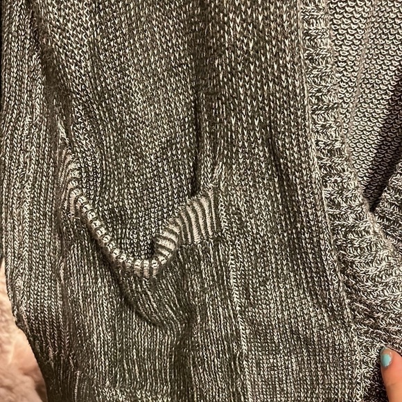 AMERICAN Eagle Outfitters Open Front Gray Cardigan Size‎ Small - Picture 3 of 8